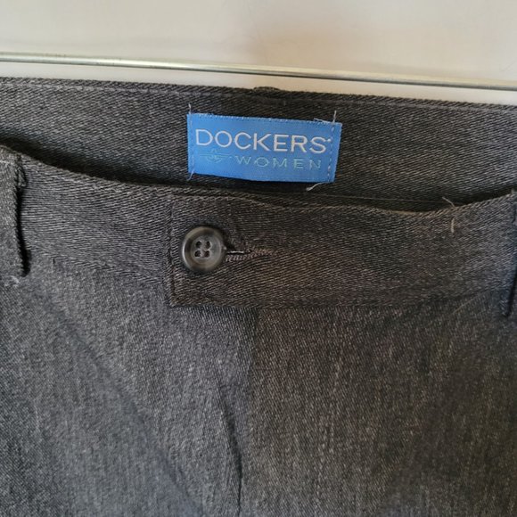 NEW Dockers Stylish Classic Fit Jeans Size 10M (312) - Picture 4 of 7
